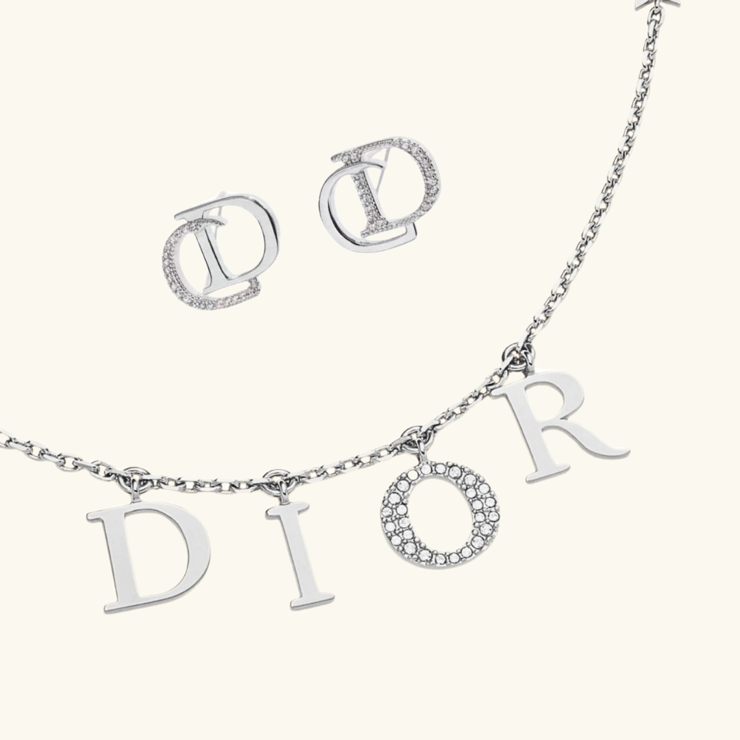EXCLUSIVE | DR Set Silver