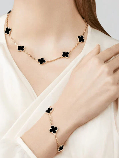 CLOVER | 10 Motivational Black Necklace